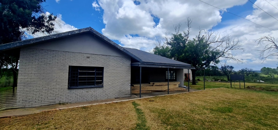 3 Bedroom Property for Sale in Bloemfontein Rural Free State